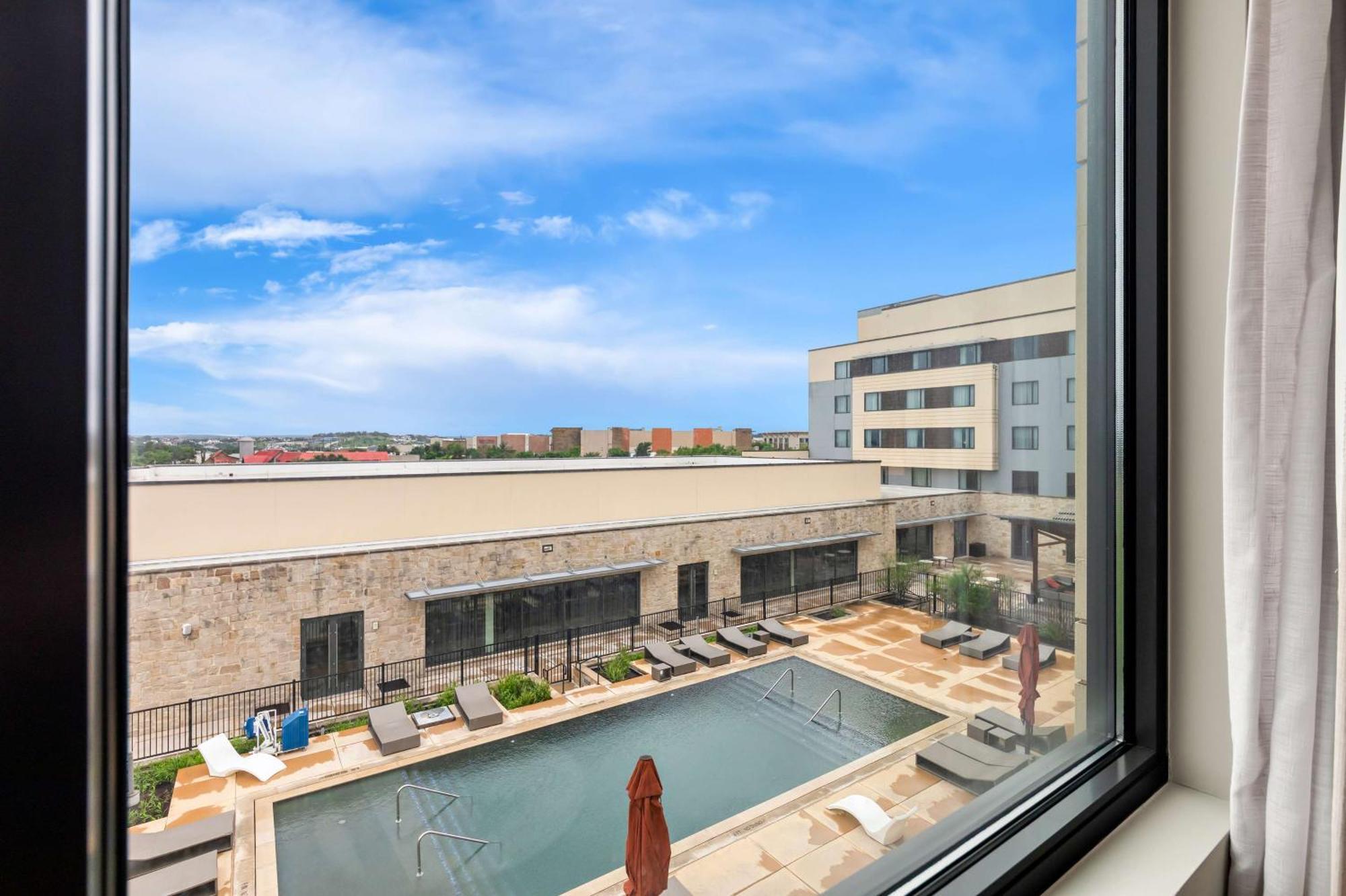 Sonesta Bee Cave Austin Hill Country Hotel Exterior photo